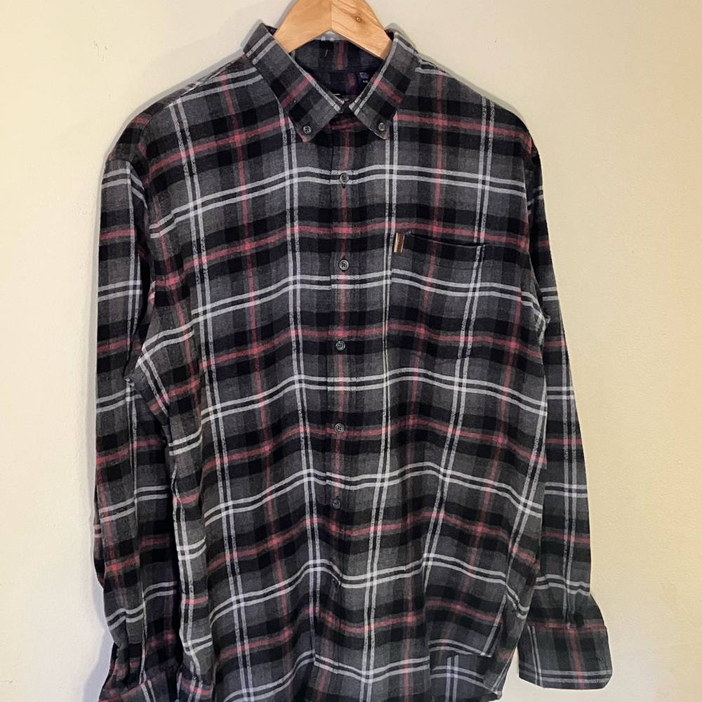 Izod Men's Plaid Button-Down Shirt